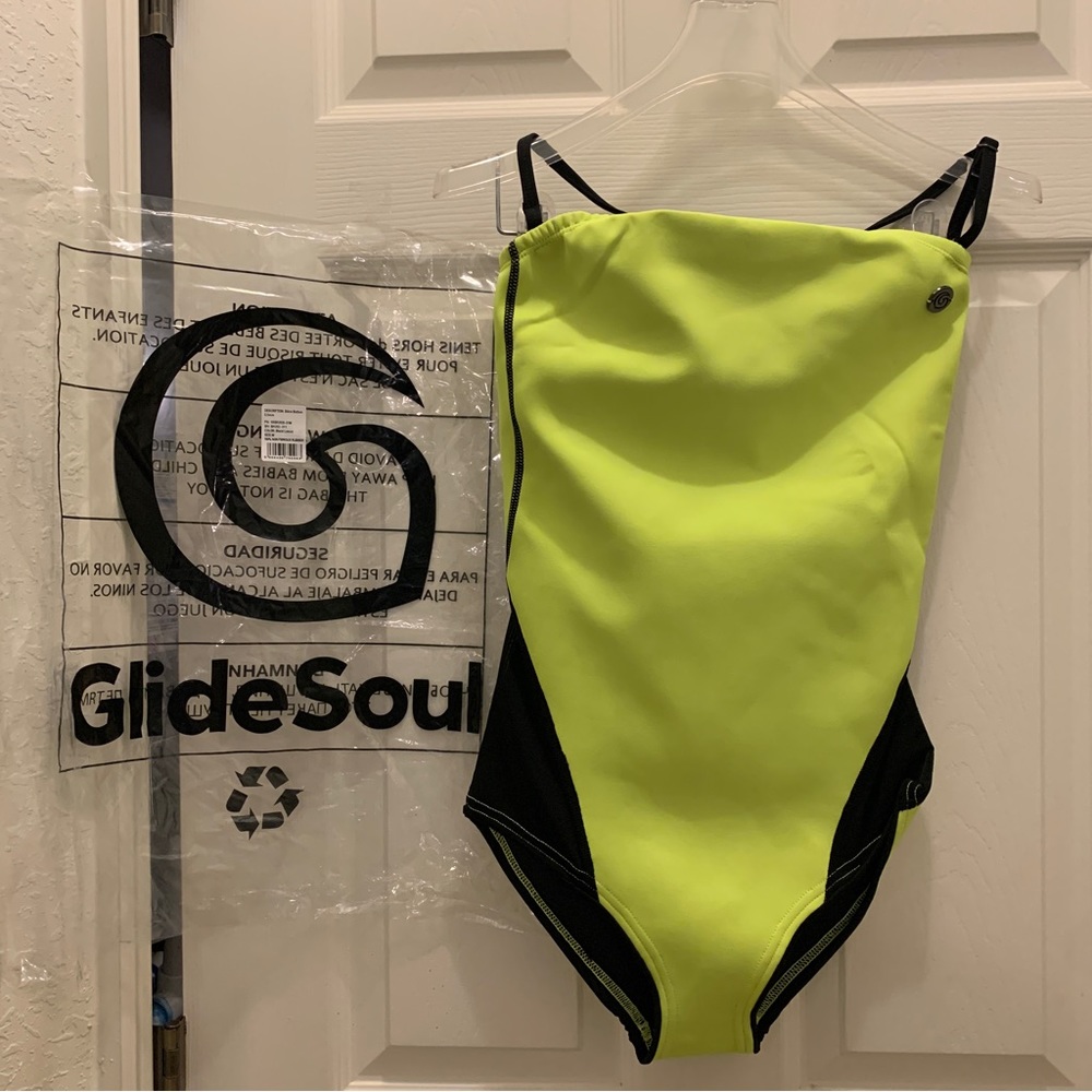GlideSoul One Piece 💚